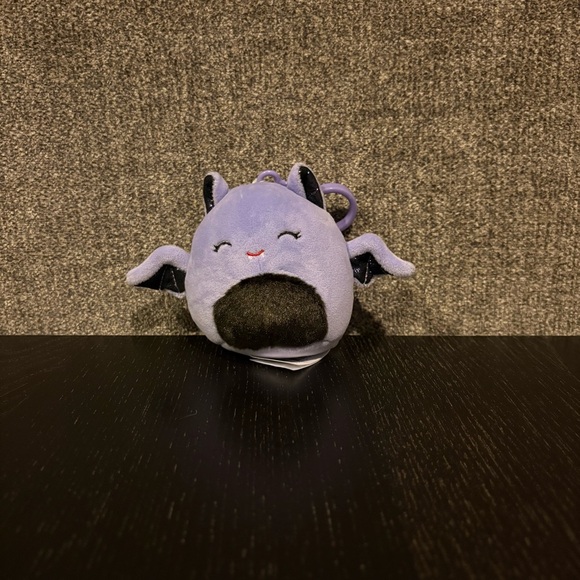 Squishmallows Other - Joldy Bat Squishmallow Clip